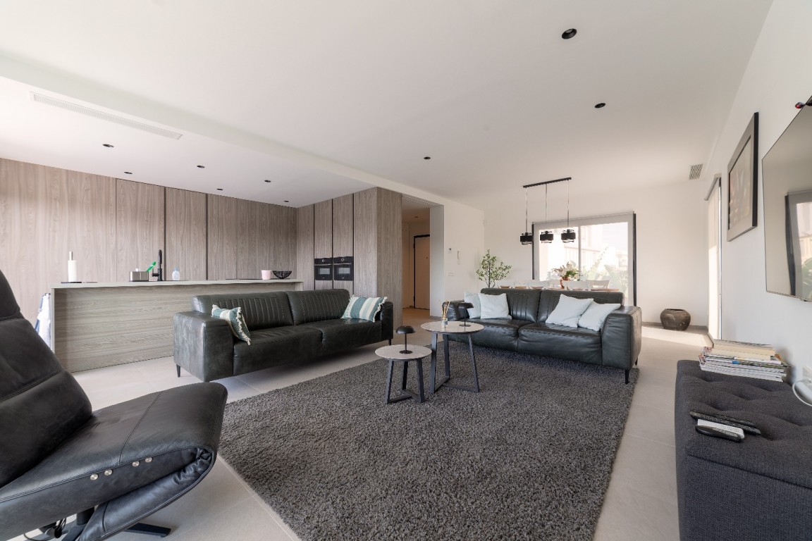 For sale - 4 Bedroom 3 Bathroom Villa in Los Montesinos - , Los Montesinos, Alicante, Spain - Alicante