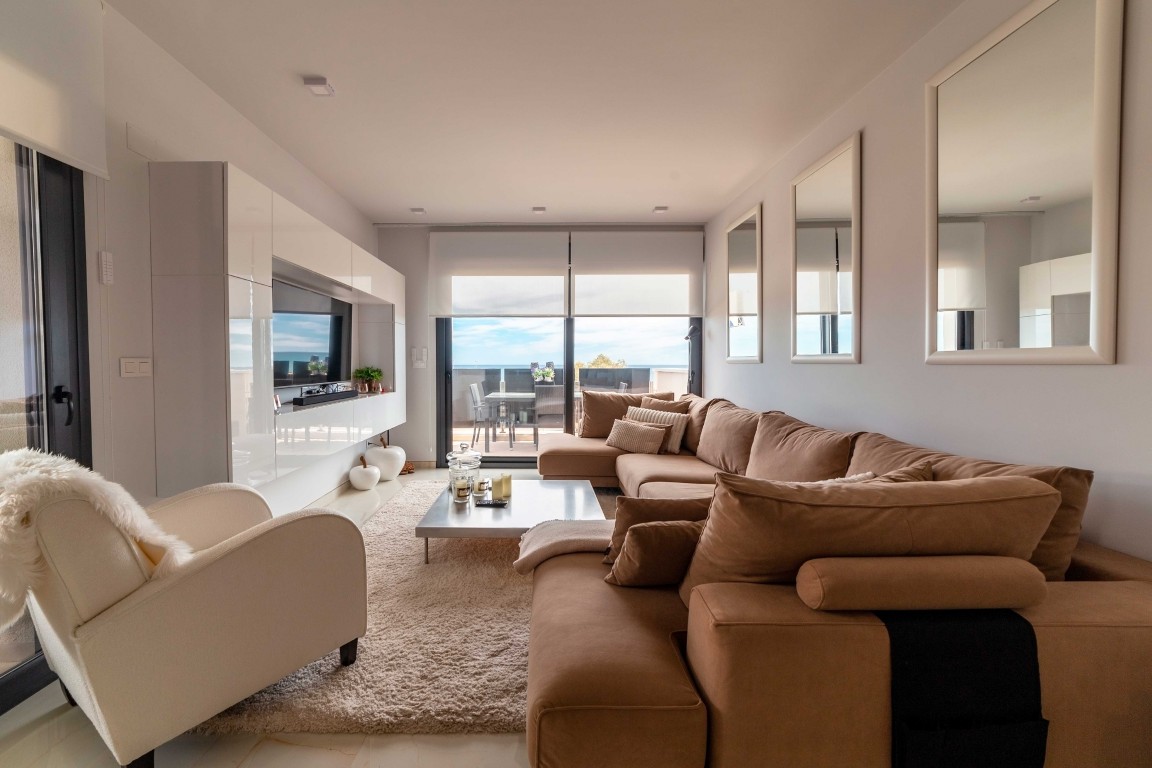 For sale - 3 Bedroom 2 Bathroom Apartment in Playa Flamenca - , Playa Flamenca, Alicante, Spain - Alicante