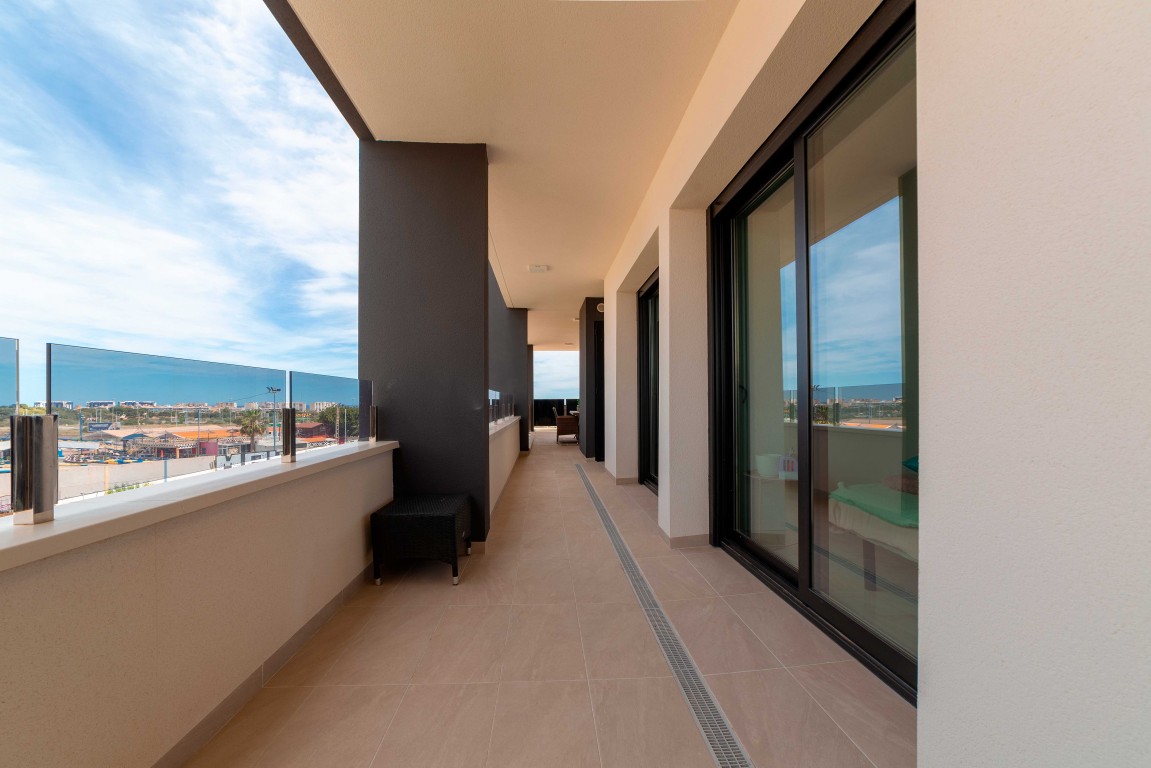 For sale - 3 Bedroom 2 Bathroom Apartment in Playa Flamenca - , Playa Flamenca, Alicante, Spain - Alicante