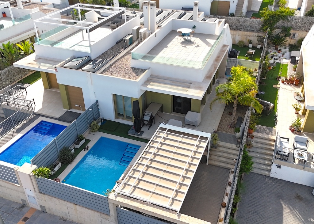 3 Bedroom 2 Bathroom Villa in Vistabella Golf Entre Naranjos