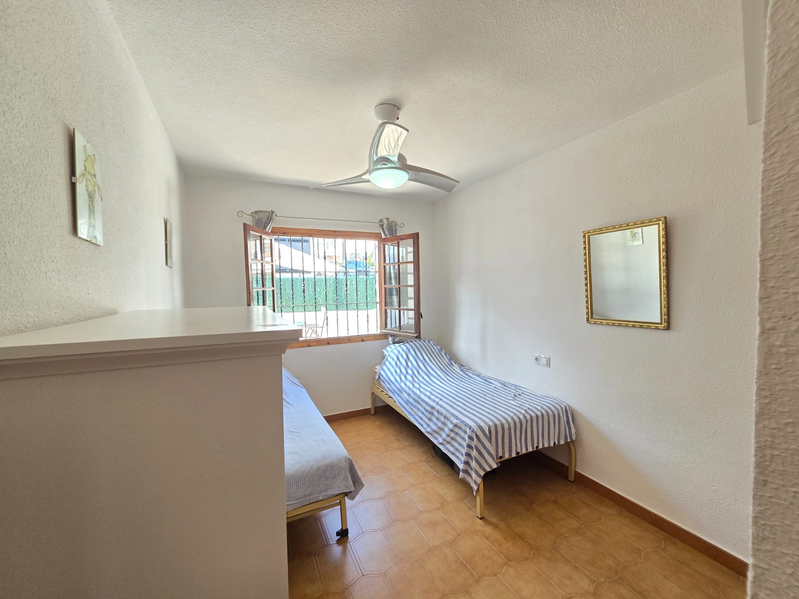 For sale - 2 Bedroom 1 Bathroom Town House in Villamartin - Costa Blanca  - Alicante