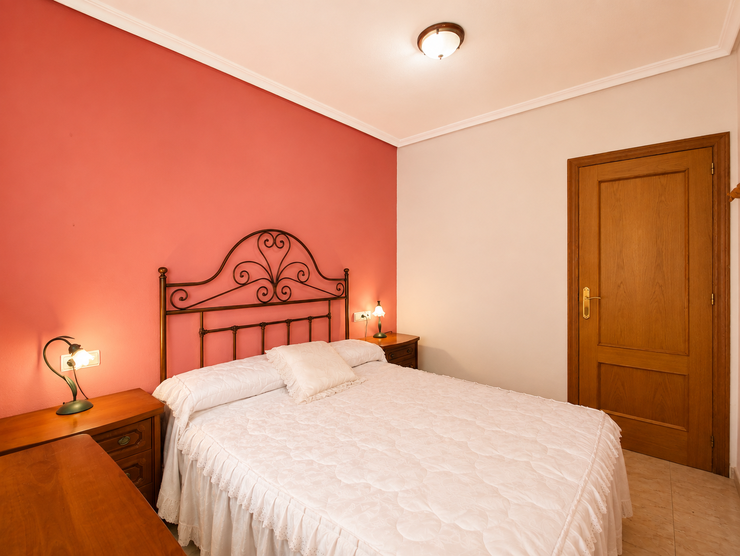 For sale - 2 Bedroom 1 Bathroom Apartment in Torrevieja - Costa Blanca  - Alicante