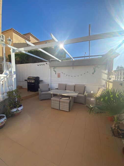 For sale - 3 Bedroom 2 Bathroom Detached Villa in Villamartin - , Villamartin, Alicante, Spain - Alicante