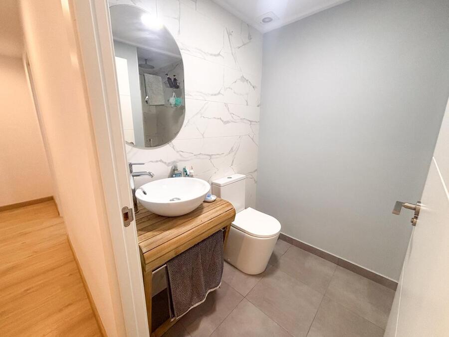 For sale - 3 Bedroom 2 Bathroom Apartment in Torrevieja - , Torrevieja, Alicante, Spain - Alicante