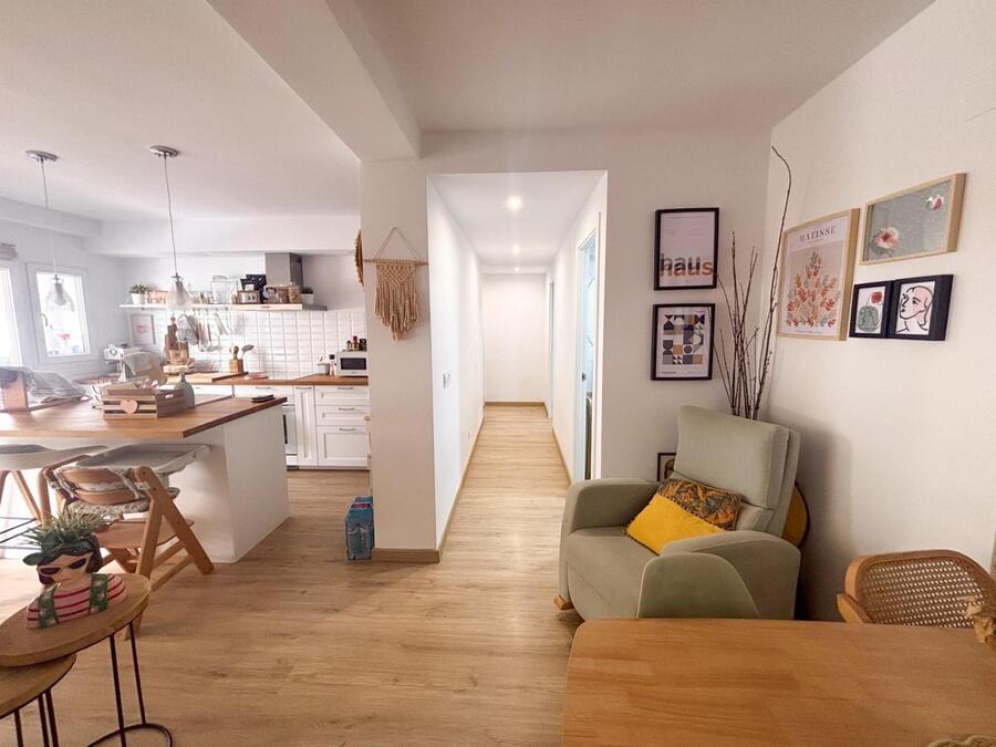 For sale - 3 Bedroom 2 Bathroom Apartment in Torrevieja - , Torrevieja, Alicante, Spain - Alicante