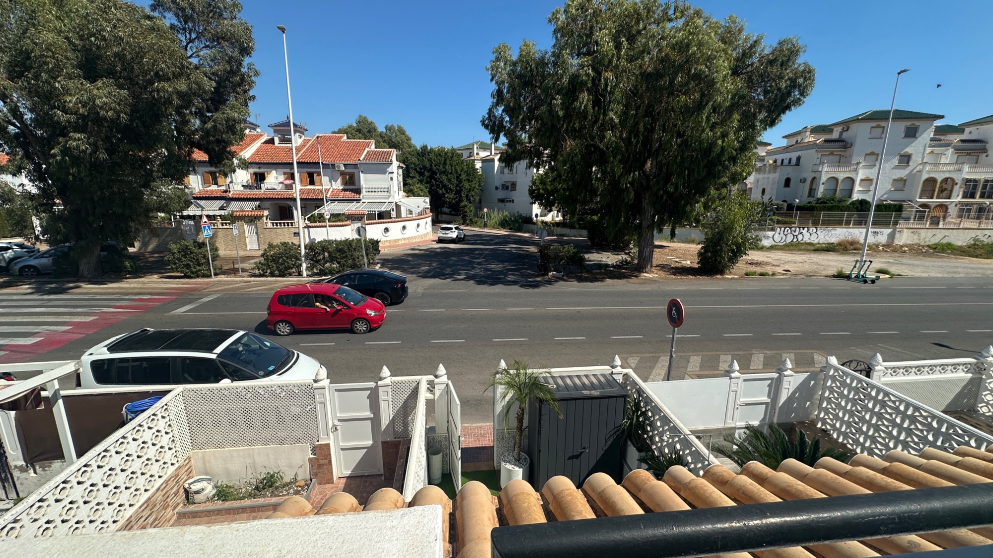 For sale - 3 Bedroom 2 Bathroom Town House in La Mata - Costa Blanca  - Alicante