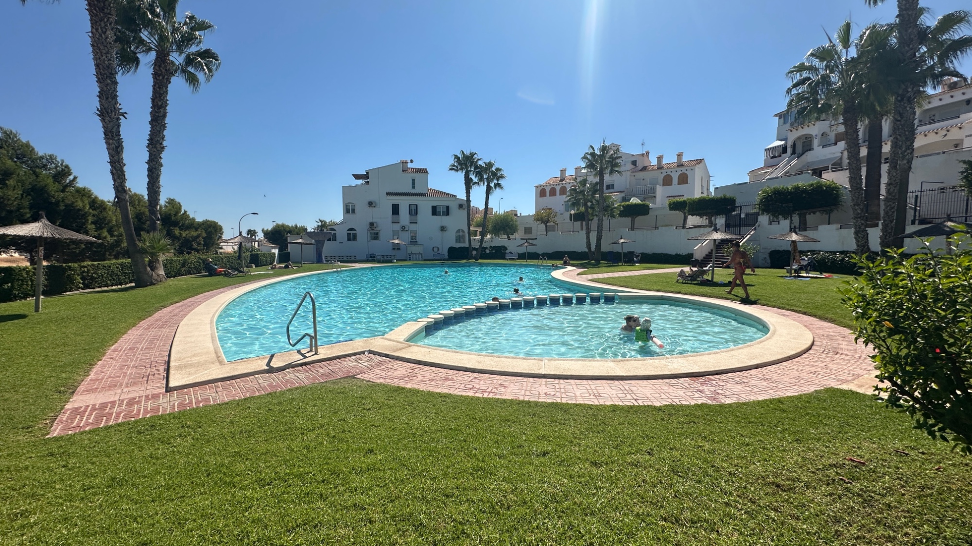 For sale - 3 Bedroom 2 Bathroom Town House in La Mata - Costa Blanca  - Alicante