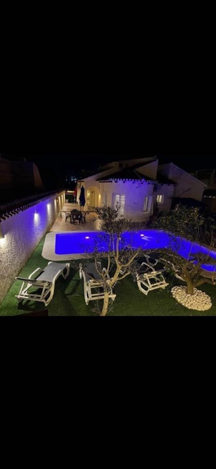 For sale - 4 Bedroom 4 Bathroom Villa in San Miguel de Salinas - , San Miguel de Salinas, Alicante, Spain - Alicante