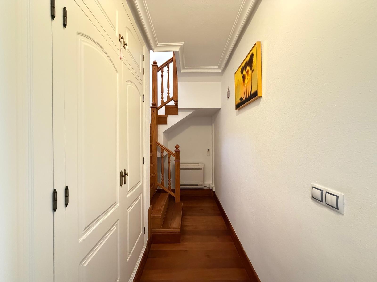 For sale - 4 Bedroom 2 Bathroom Villa in Orihuela Costa - Lomas De Don Juan  - Alicante