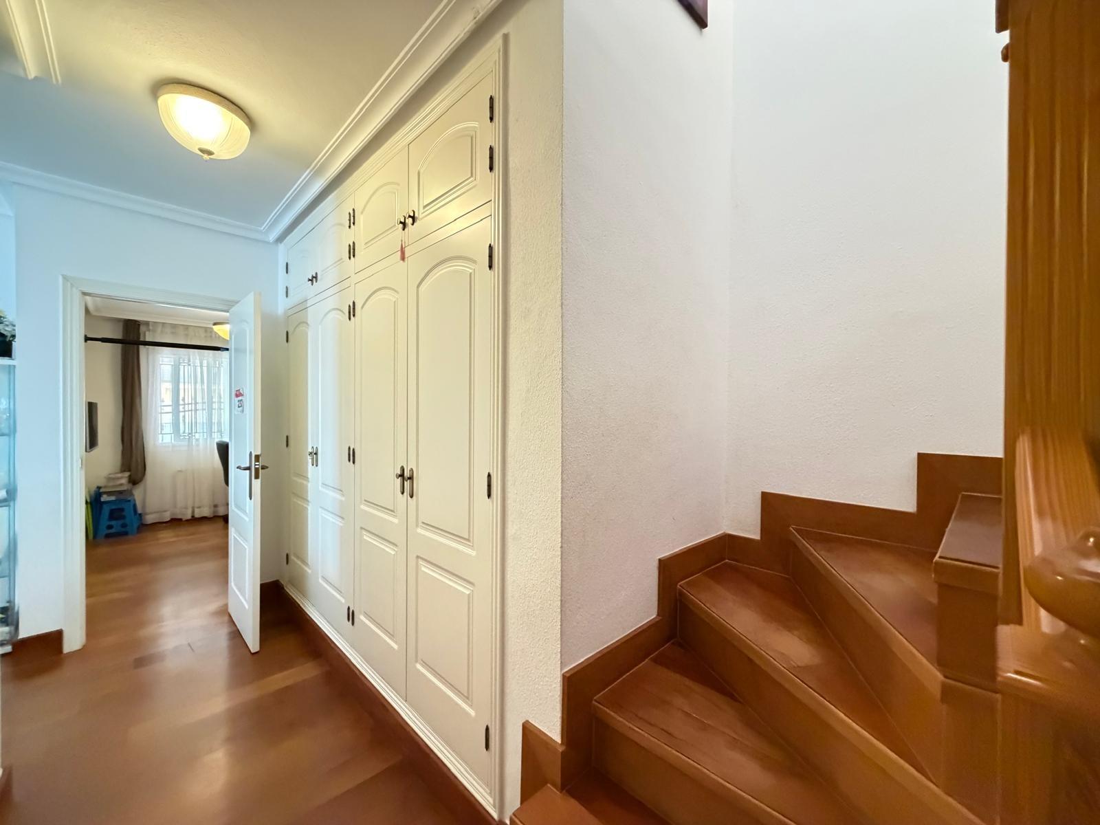 For sale - 4 Bedroom 2 Bathroom Villa in Orihuela Costa - Lomas De Don Juan  - Alicante