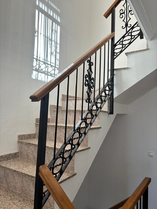 For sale - 3 Bedroom 2 Bathroom Townhouse in Villamartin - , Villamartin, Alicante, Spain - Alicante