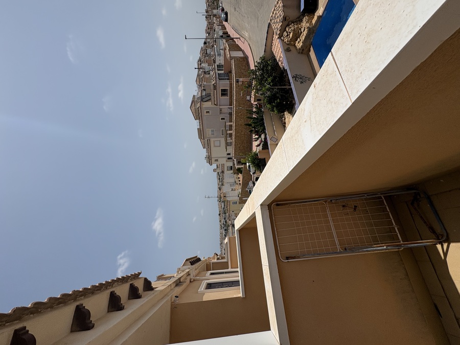 For sale - 3 Bedroom 2 Bathroom Townhouse in Villamartin - , Villamartin, Alicante, Spain - Alicante