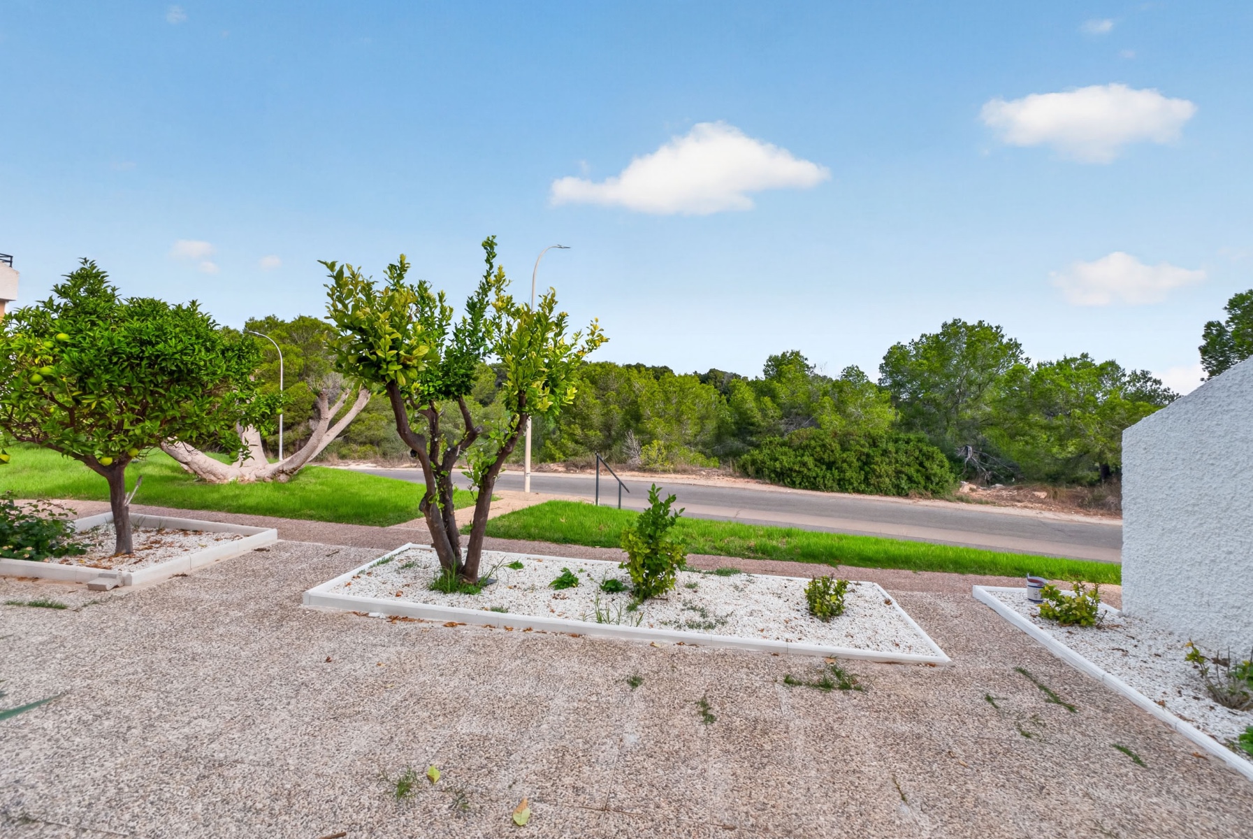 For sale - 2 Bedroom 1 Bathroom Bungalow in Orihuela - Inland  - Alicante