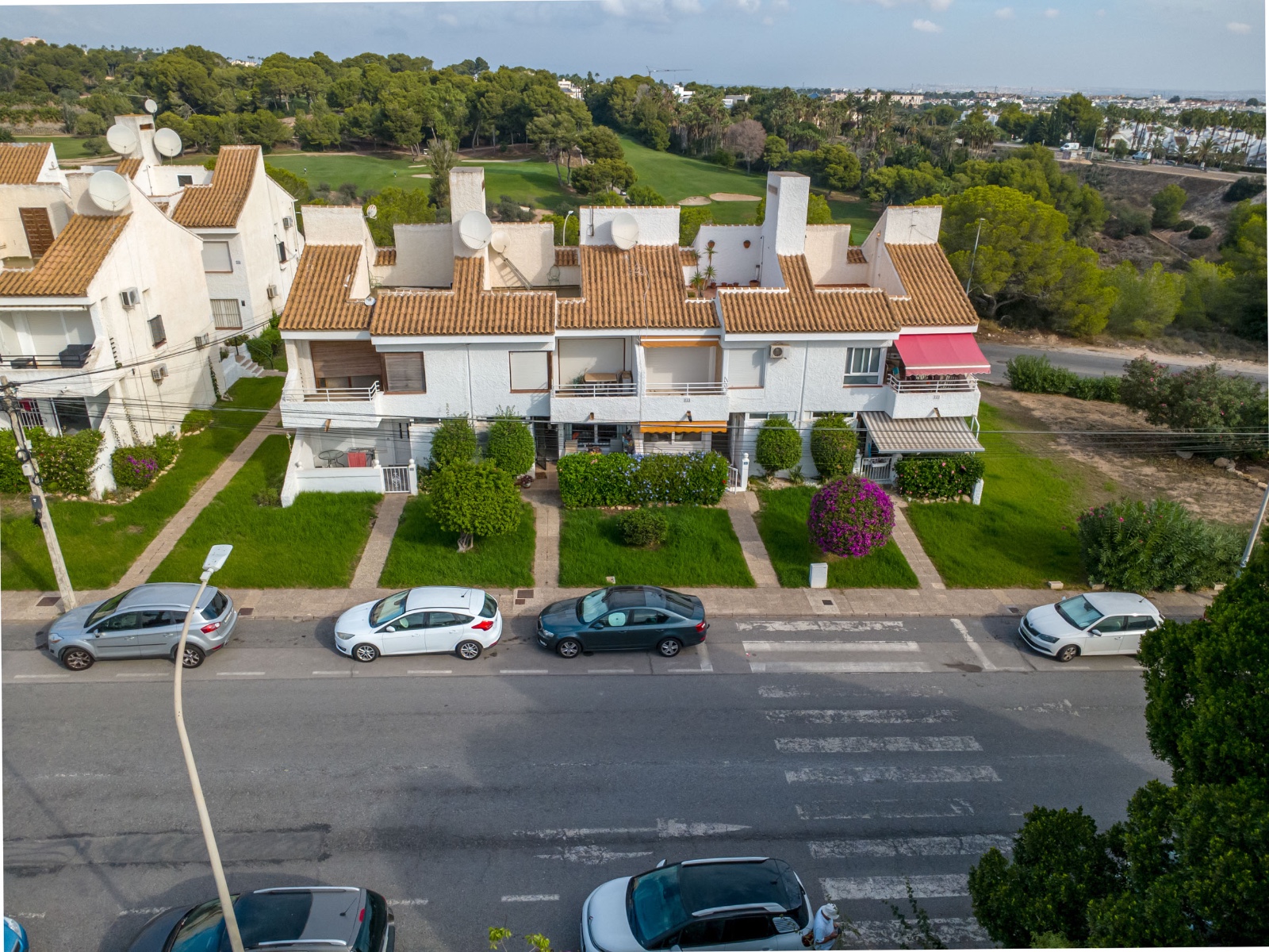 For sale - 2 Bedroom 1 Bathroom Bungalow in Orihuela - Inland  - Alicante
