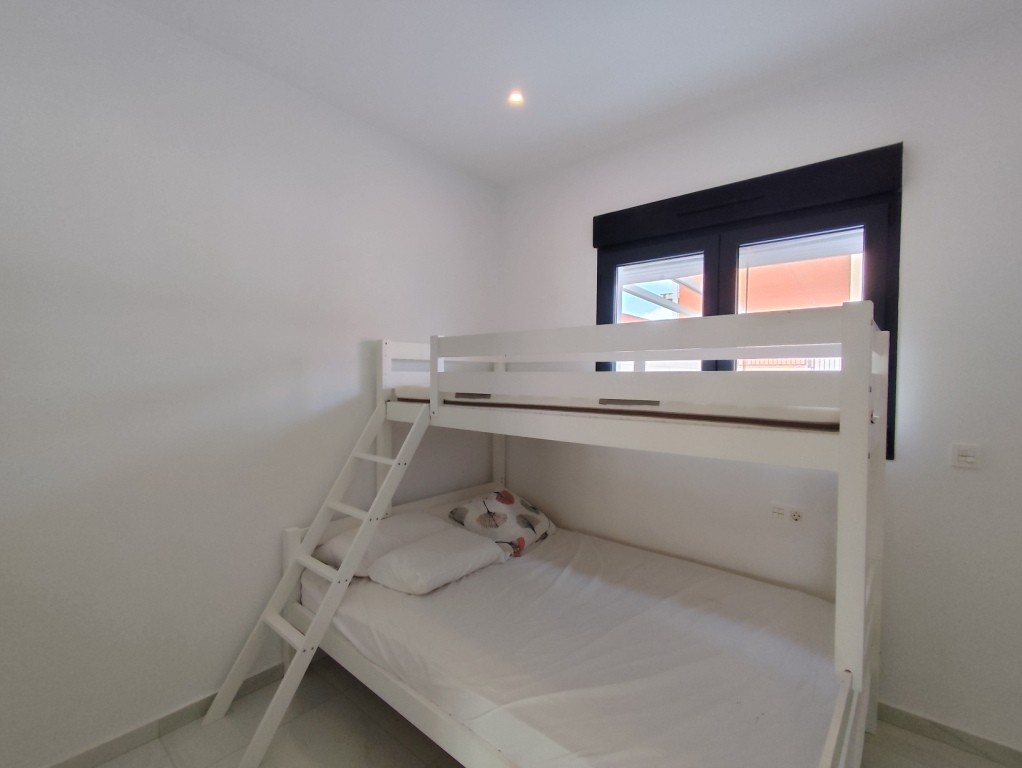 For sale - 3 Bedroom 3 Bathroom Townhouse in Bigastro - Bigastro  - Alicante
