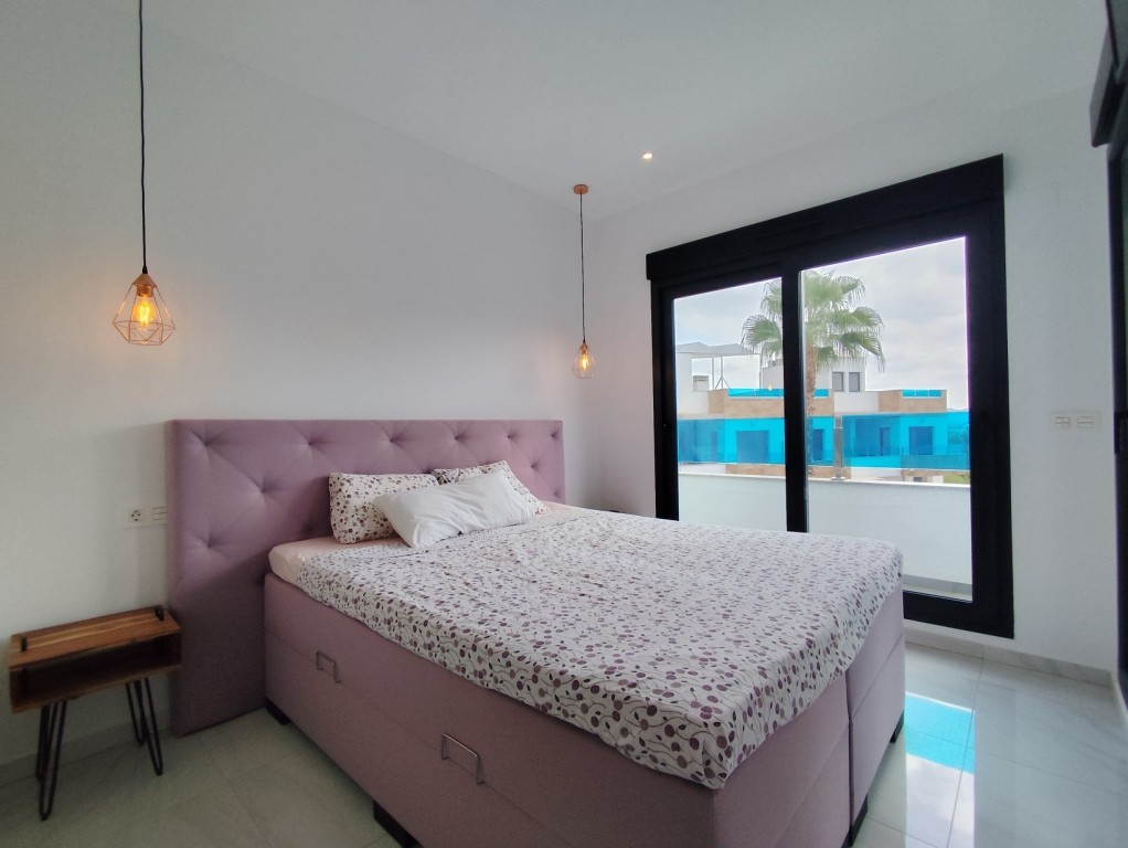 For sale - 3 Bedroom 3 Bathroom Townhouse in Bigastro - Bigastro  - Alicante