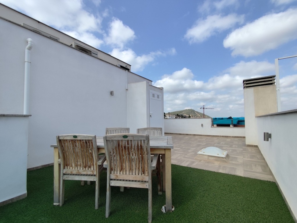 For sale - 3 Bedroom 3 Bathroom Townhouse in Bigastro - Bigastro  - Alicante