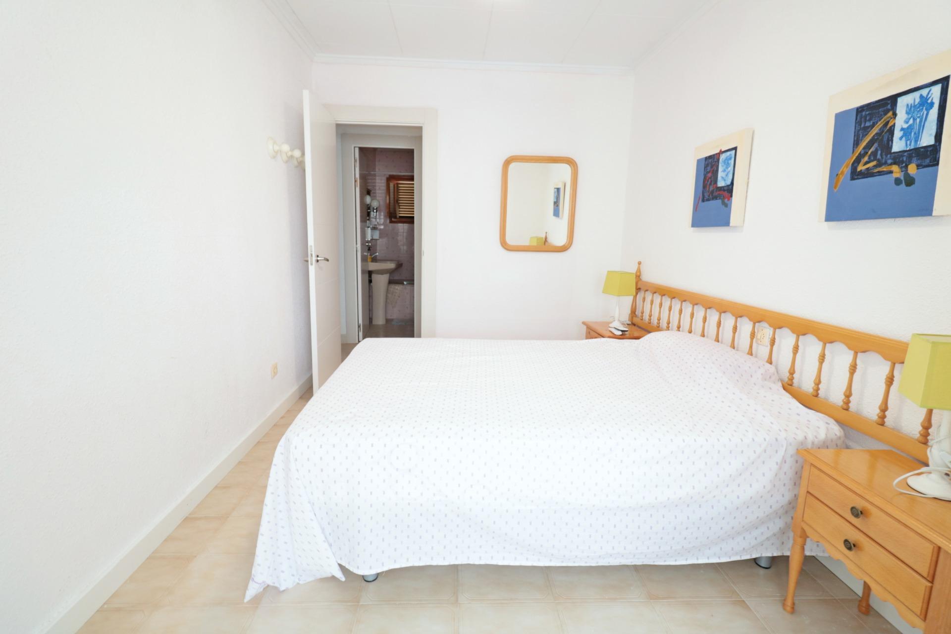 For sale - 3 Bedroom 2 Bathroom Town House in Torrevieja - Playa De Los Naufragos  - Alicante