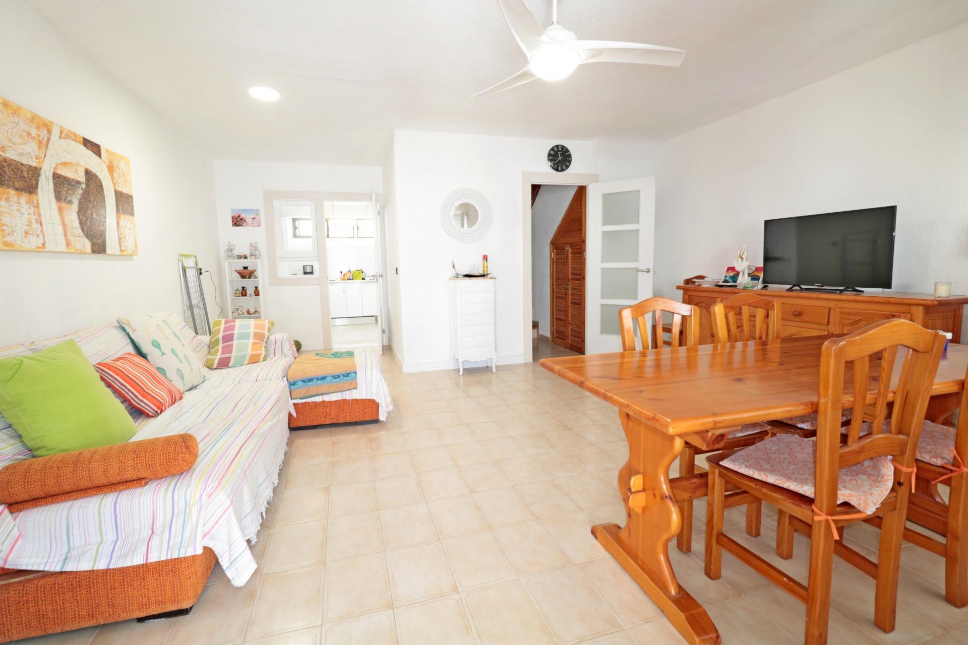 For sale - 3 Bedroom 2 Bathroom Town House in Torrevieja - Playa De Los Naufragos  - Alicante