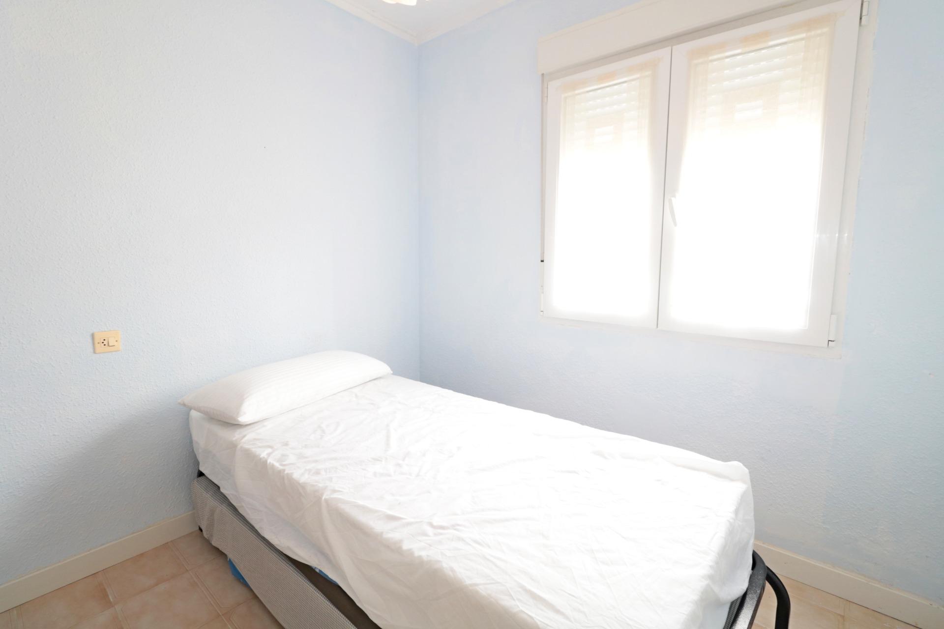 For sale - 3 Bedroom 2 Bathroom Town House in Torrevieja - Playa De Los Naufragos  - Alicante