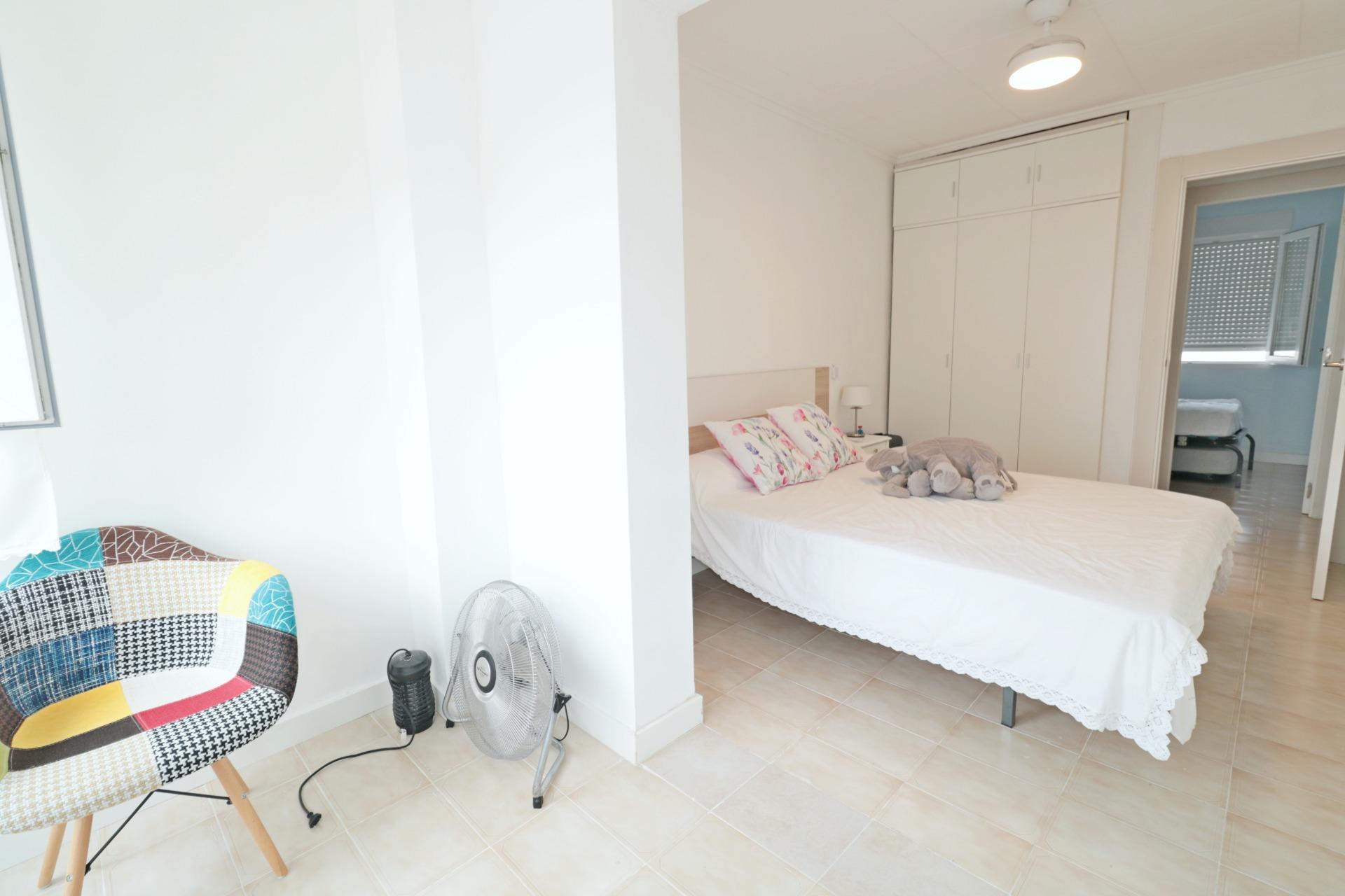 For sale - 3 Bedroom 2 Bathroom Town House in Torrevieja - Playa De Los Naufragos  - Alicante