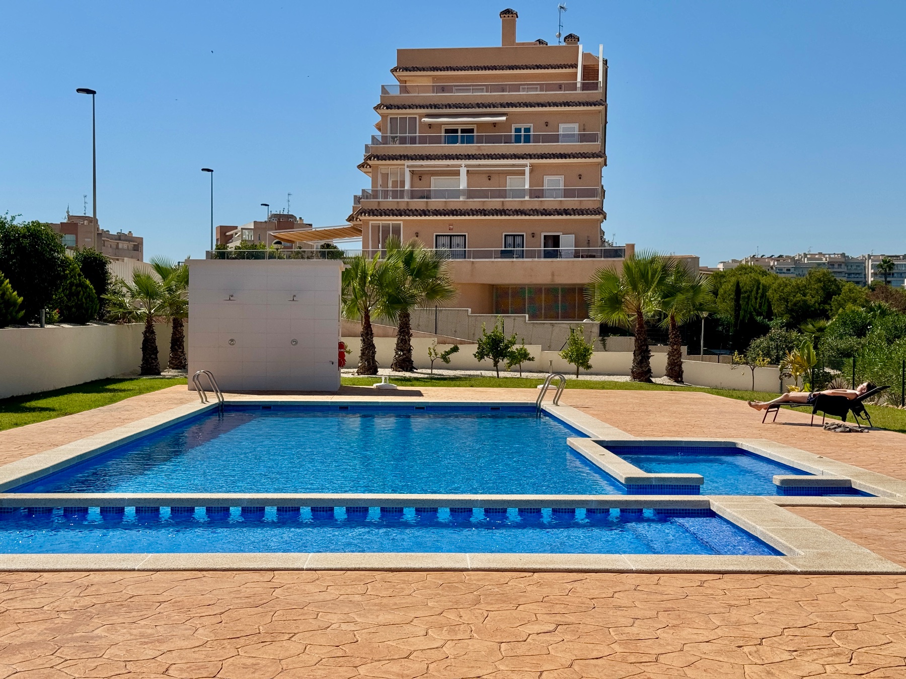 For sale - 2 Bedroom 2 Bathroom Apartment in Orihuela - Inland  - Alicante