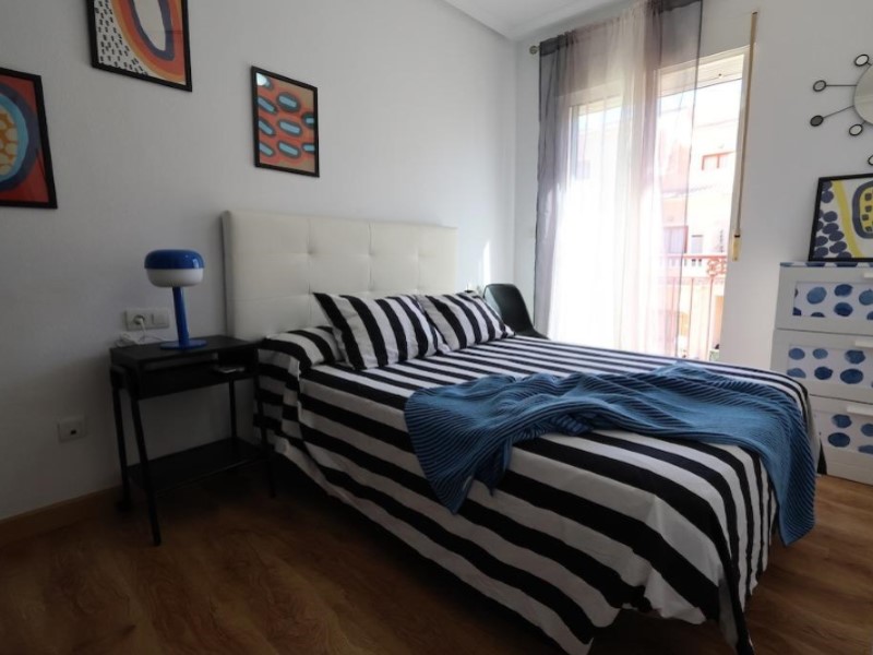 For sale - 3 Bedroom 2 Bathroom Town House in Orihuela - Inland  - Alicante