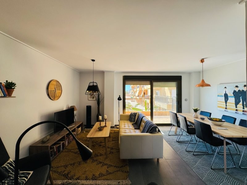 For sale - 3 Bedroom 2 Bathroom Apartment in La Mata - Costa Blanca  - Alicante
