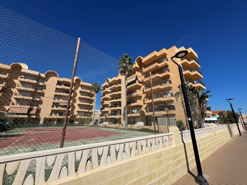 For sale - 3 Bedroom 2 Bathroom Apartment in La Mata - Costa Blanca  - Alicante