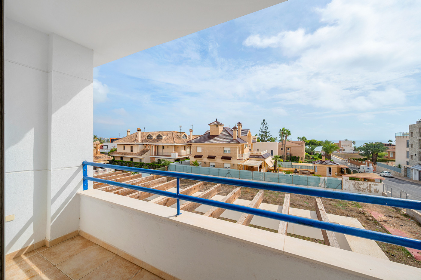 For sale - 3 Bedroom 2 Bathroom Apartment in Torrevieja - Costa Blanca  - Alicante