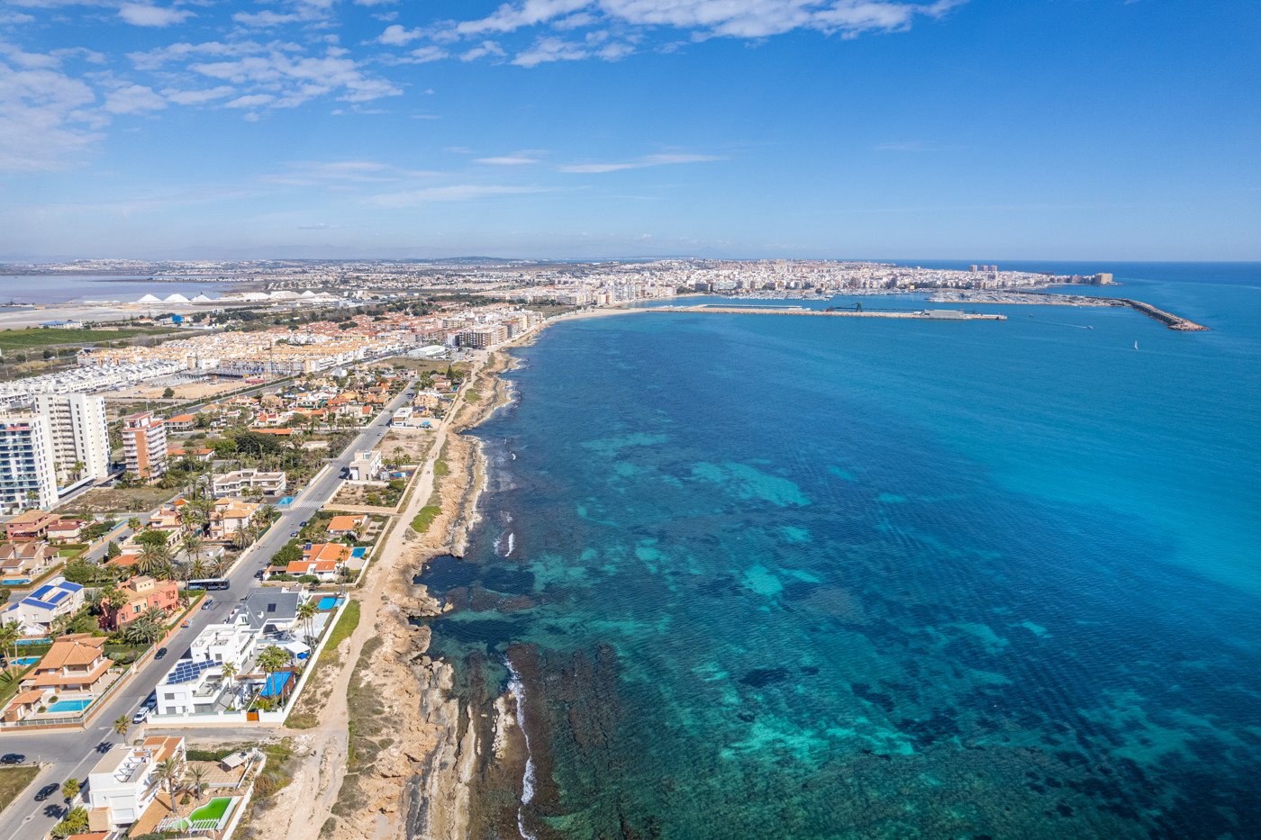 For sale - 3 Bedroom 2 Bathroom Apartment in Torrevieja - Costa Blanca  - Alicante