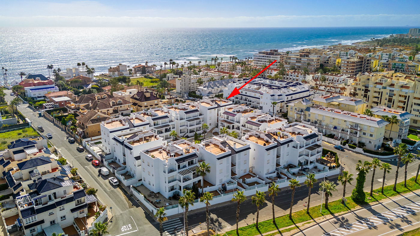 For sale - 3 Bedroom 2 Bathroom Apartment in Torrevieja - Costa Blanca  - Alicante