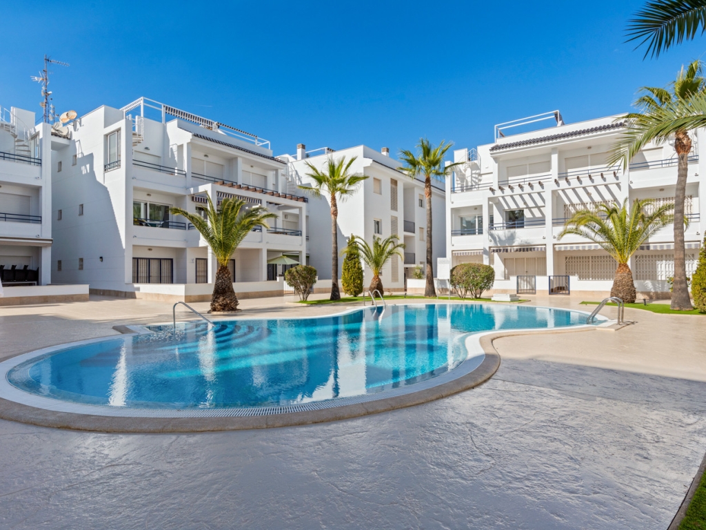 3 Bedroom 2 Bathroom Apartment in Torrevieja