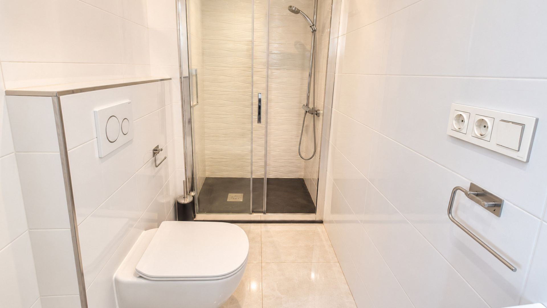 For sale - 3 Bedroom 2 Bathroom Apartment in Orihuela Costa - Costa Blanca  - Alicante