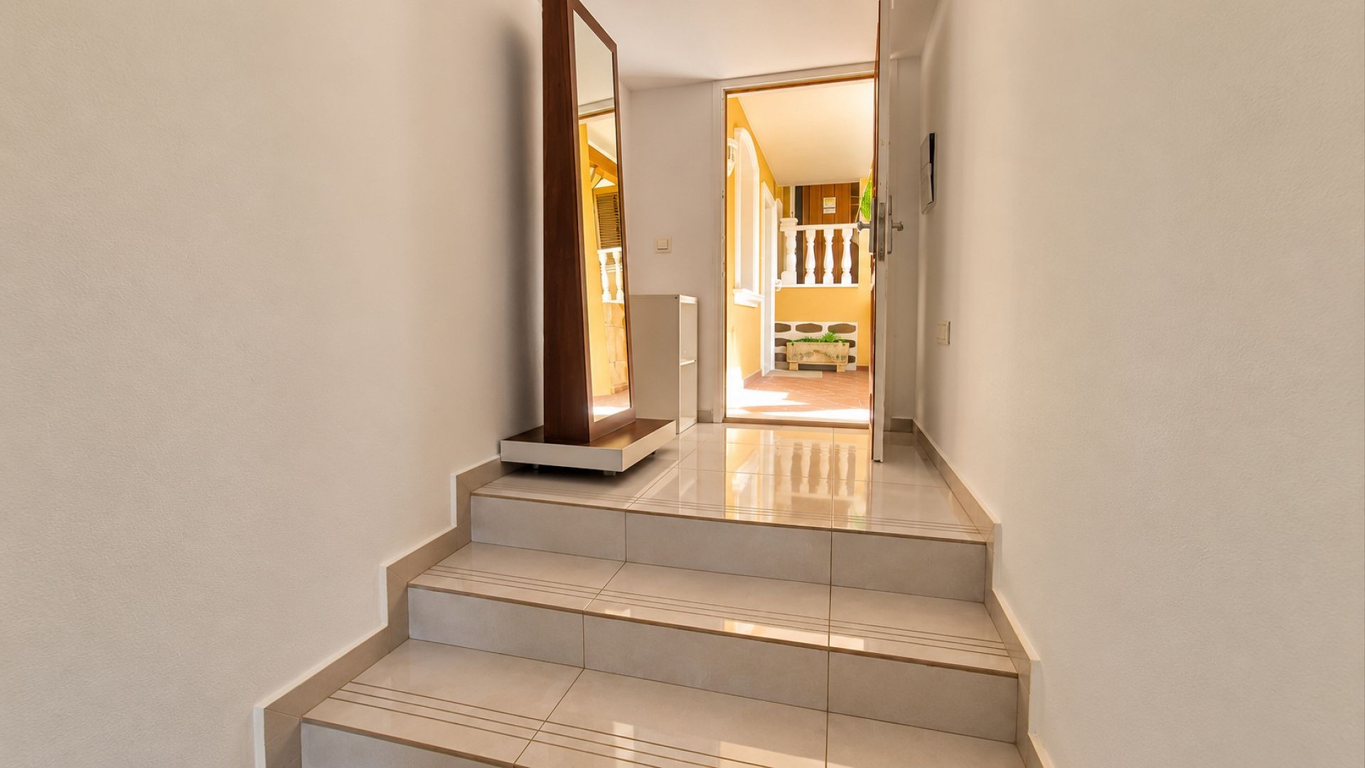 For sale - 3 Bedroom 2 Bathroom Apartment in Orihuela Costa - Costa Blanca  - Alicante