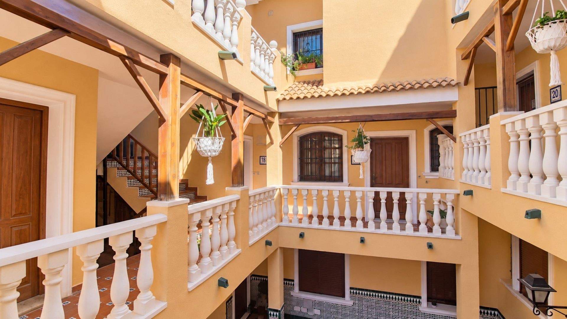 For sale - 3 Bedroom 2 Bathroom Apartment in Orihuela Costa - Costa Blanca  - Alicante