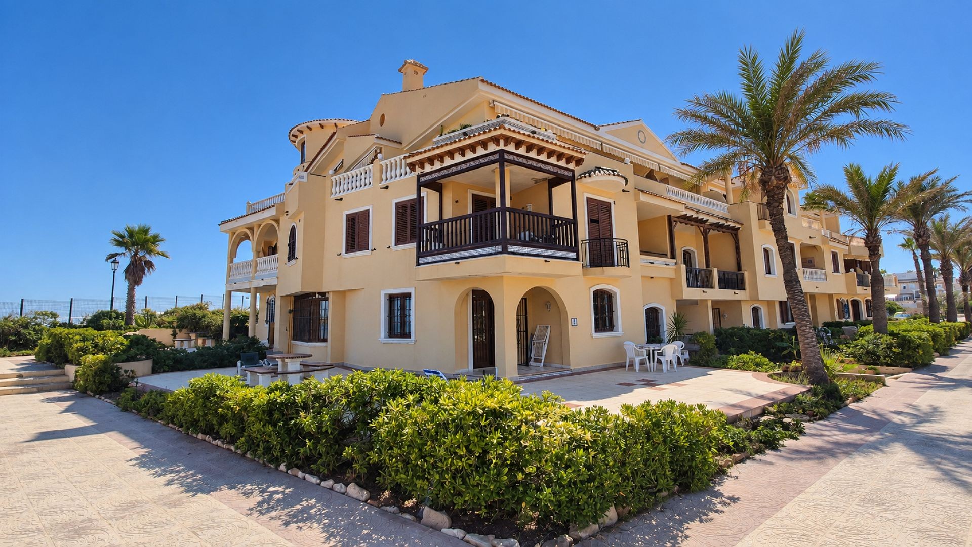 For sale - 3 Bedroom 2 Bathroom Apartment in Orihuela Costa - Costa Blanca  - Alicante