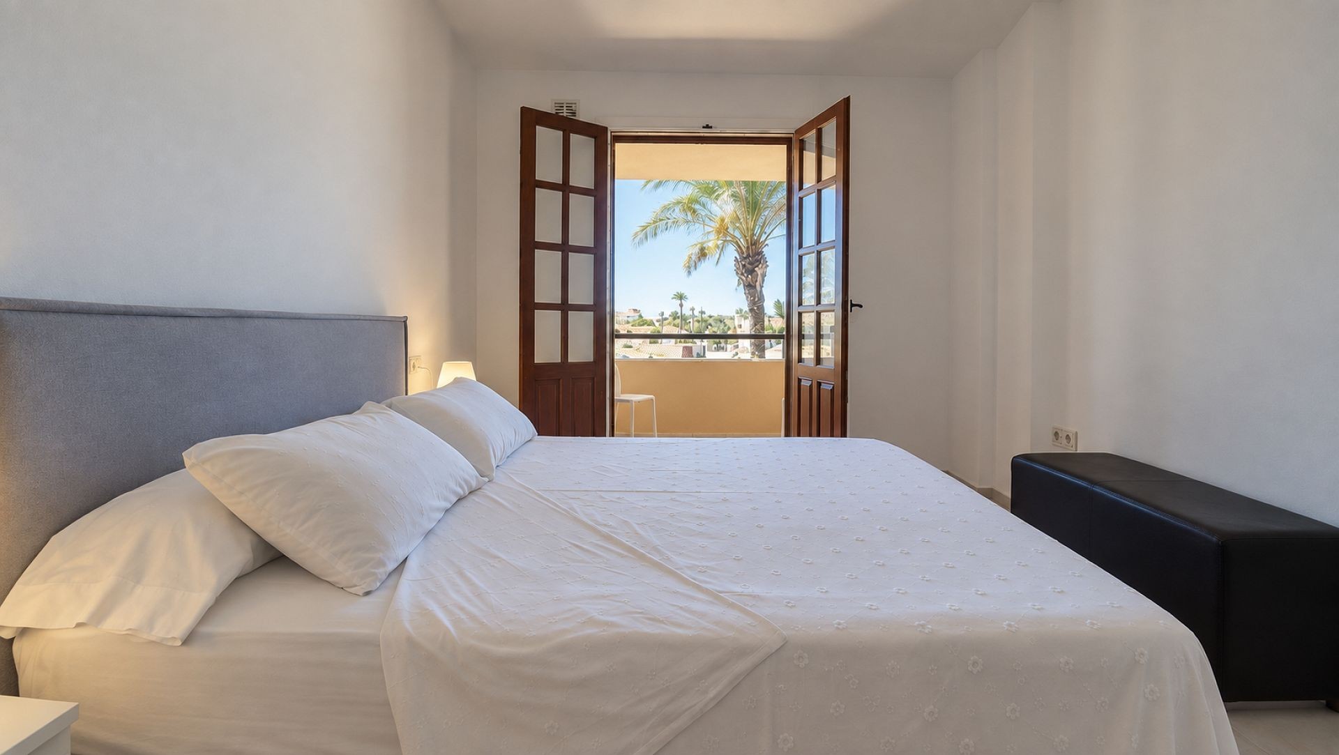 For sale - 3 Bedroom 2 Bathroom Apartment in Orihuela Costa - Costa Blanca  - Alicante