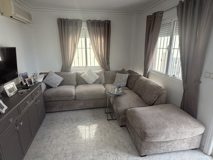 For sale - 3 Bedroom 2 Bathroom Villa in Ciudad Quesada - Costa Blanca  - Alicante