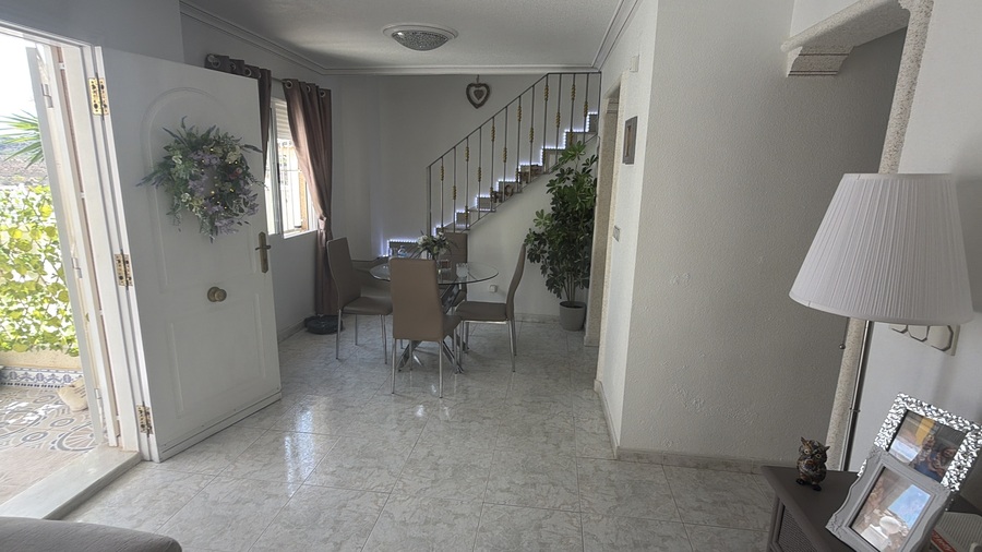For sale - 3 Bedroom 2 Bathroom Villa in Ciudad Quesada - Costa Blanca  - Alicante