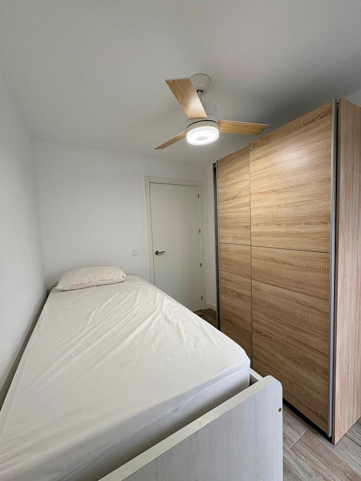 For sale - 3 Bedroom 2 Bathroom Apartment in Torrevieja - Costa Blanca  - Alicante