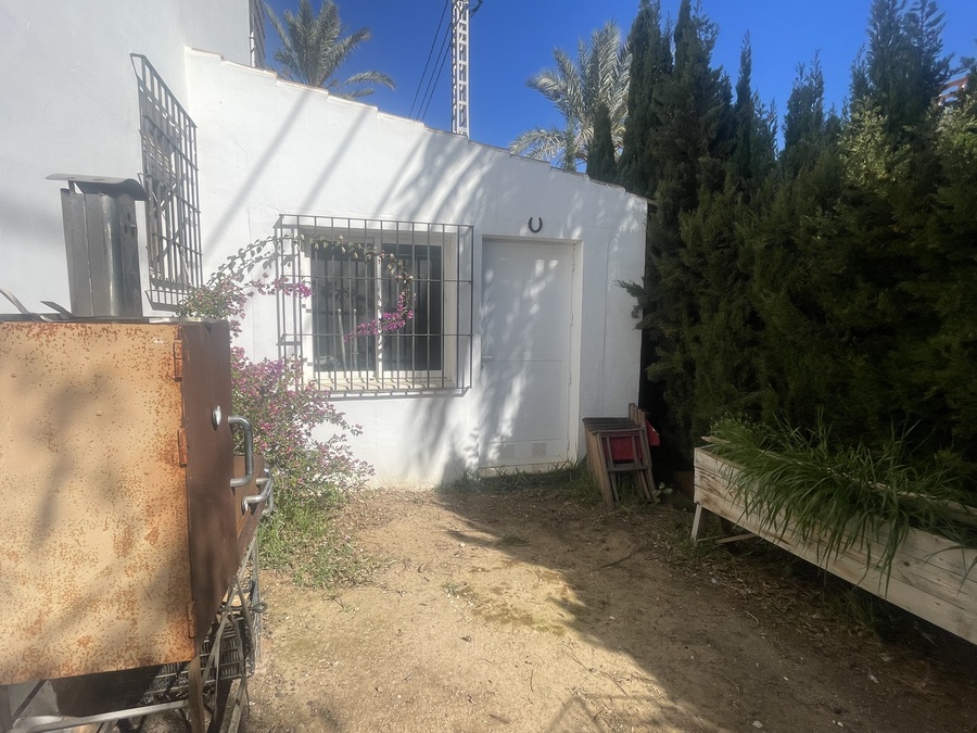 For sale - 4 Bedroom 2 Bathroom Villa in Cabo Roig - Costa Blanca  - Alicante