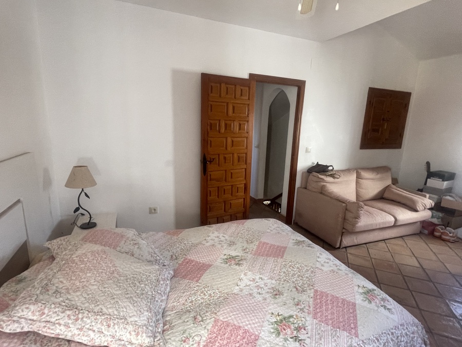 For sale - 4 Bedroom 2 Bathroom Villa in Cabo Roig - Costa Blanca  - Alicante