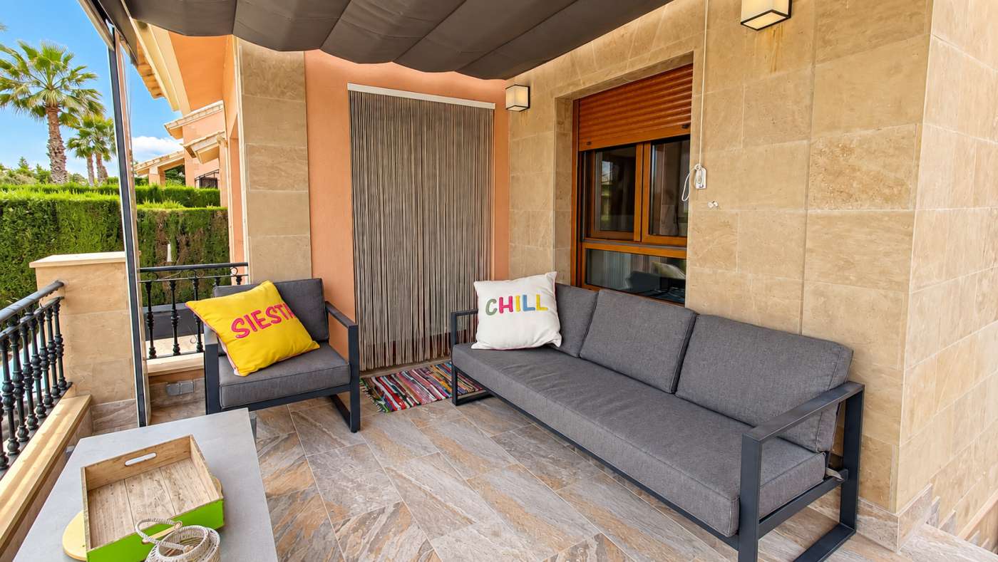 For sale - 3 Bedroom 2 Bathroom Villa in Algorfa - Inland  - Alicante