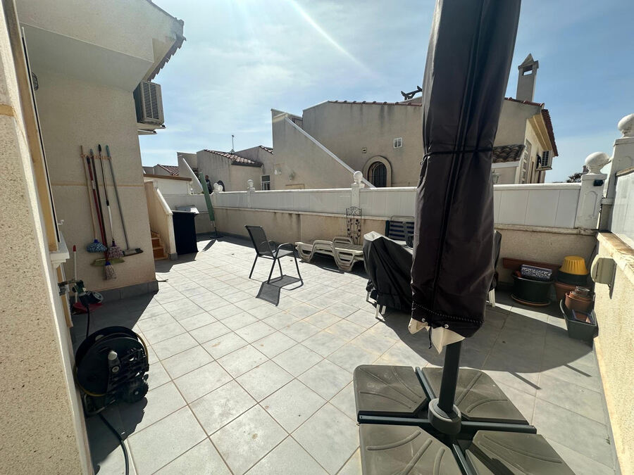 For sale - 2 Bedroom 1 Bathroom Villa in Lo Crispin - Inland  - Alicante