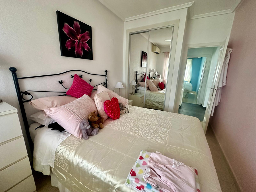 For sale - 2 Bedroom 1 Bathroom Villa in Lo Crispin - Inland  - Alicante