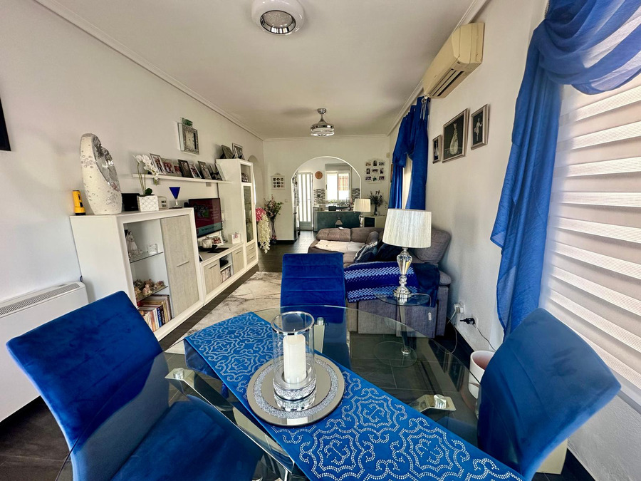 For sale - 2 Bedroom 1 Bathroom Villa in Lo Crispin - Inland  - Alicante