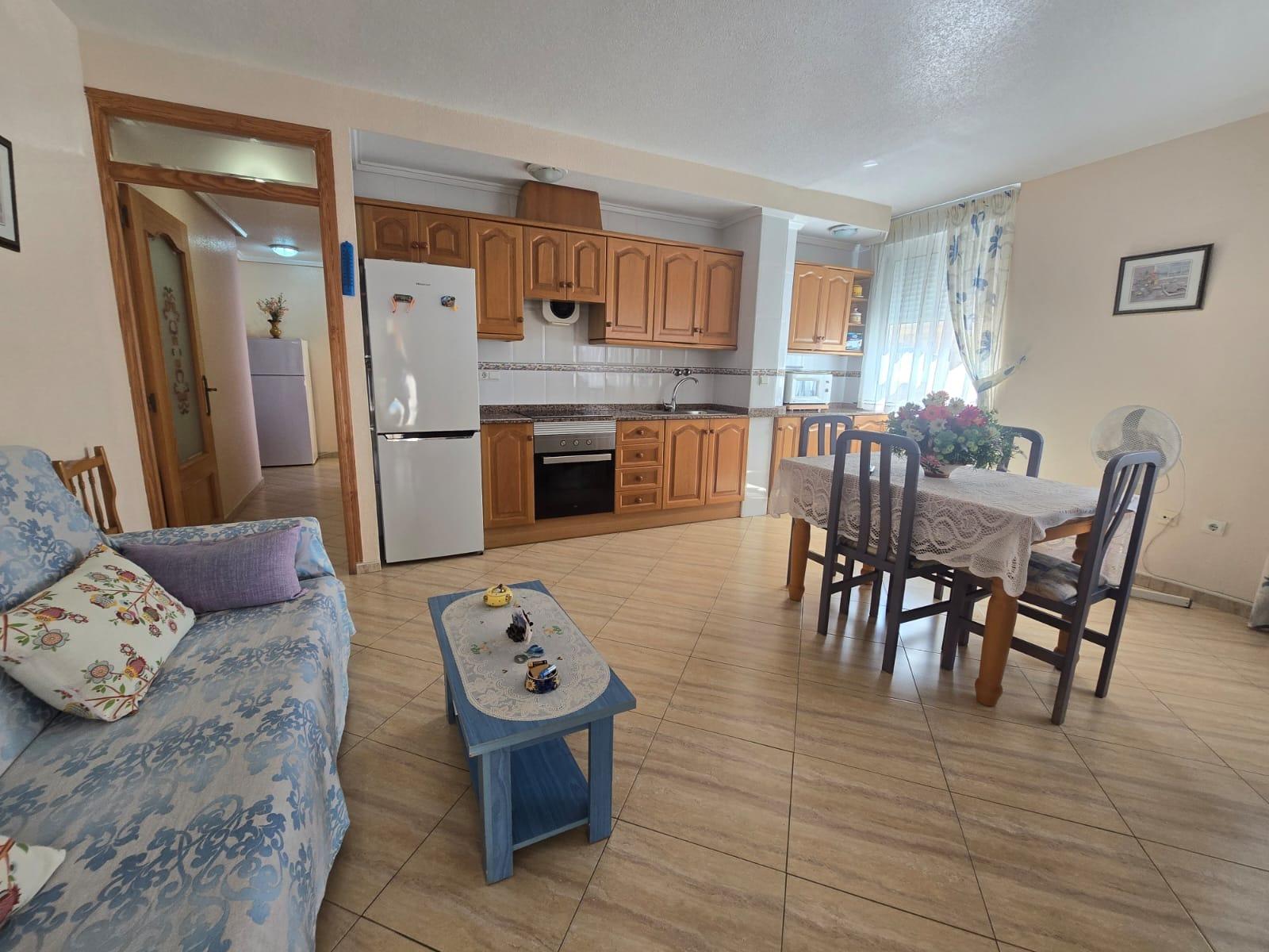 For sale - 2 Bedroom 2 Bathroom Apartment in Torrevieja - Playa Del Cura  - Alicante