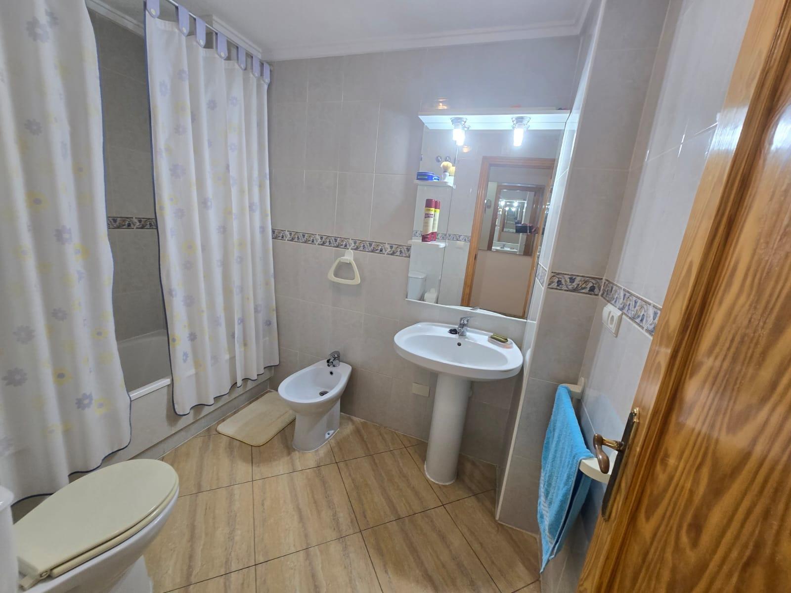 For sale - 2 Bedroom 2 Bathroom Apartment in Torrevieja - Playa Del Cura  - Alicante