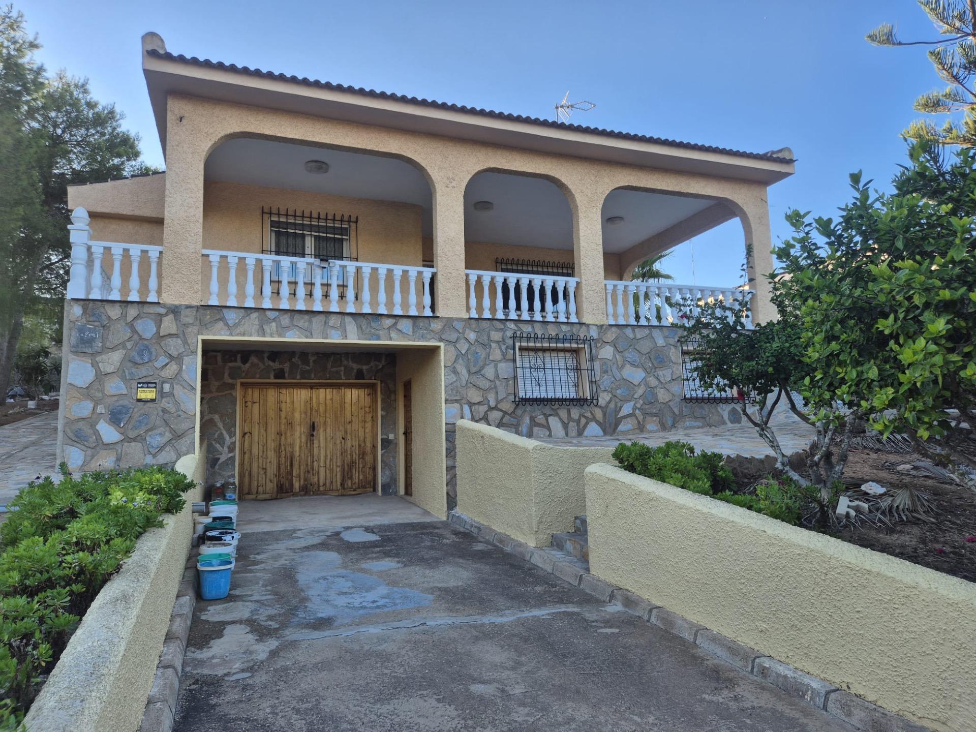 For sale - 3 Bedroom 2 Bathroom Villa in Torrevieja - Los Balcones - Los Altos Del Edén  - Alicante